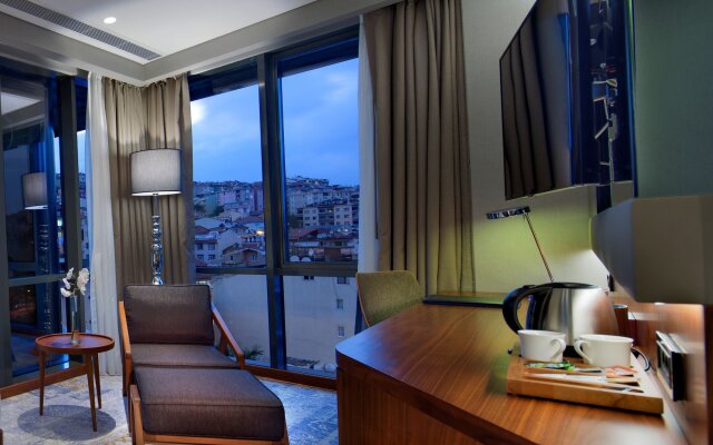 DoubleTree by Hilton Hotel Istanbul - Piyalepasa