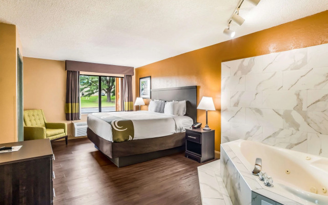 Quality Inn & Suites Corinth West