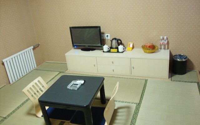 Lijiaqing Business Hotel