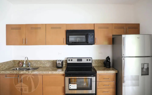Lili Penthouse 2 bedroom sleeps 5