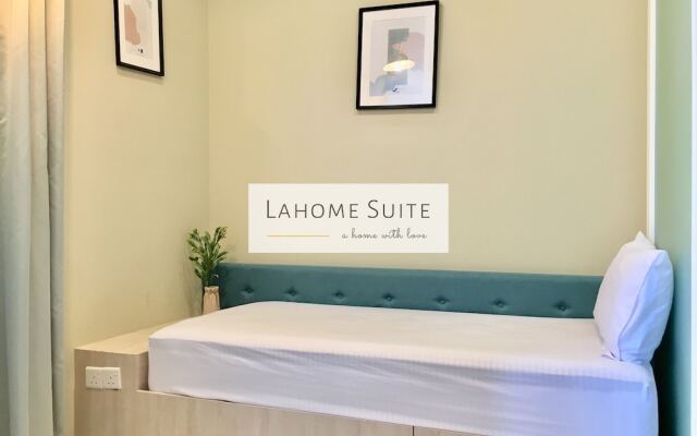 The Robertson KL By Lahome Suite