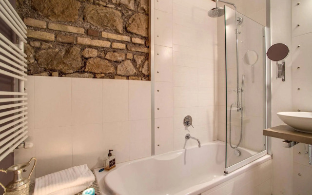 Trastevere Scarlet Dream Suite