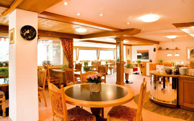 Hotel Caprice