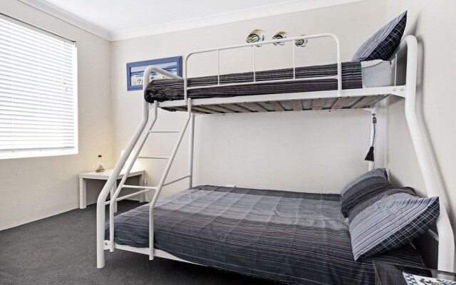 Laman Lodge, Unit 6, 15 Laman Street,