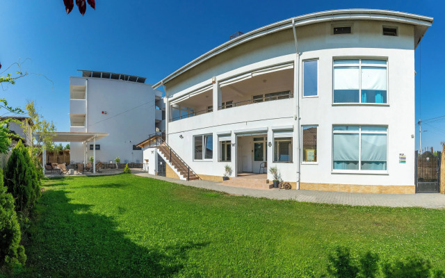 Valurile Mării Vama - Veche