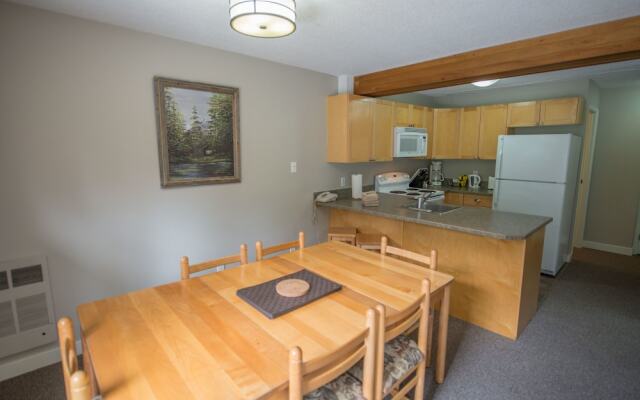 Panorama Vacation Retreat at Horsethief Lodge