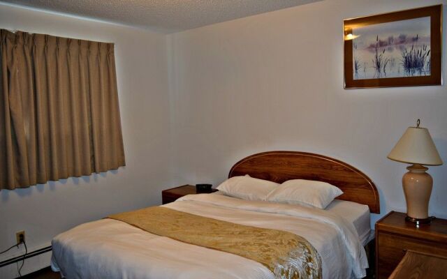 Bonnyville Manor - Centre Suite Inns