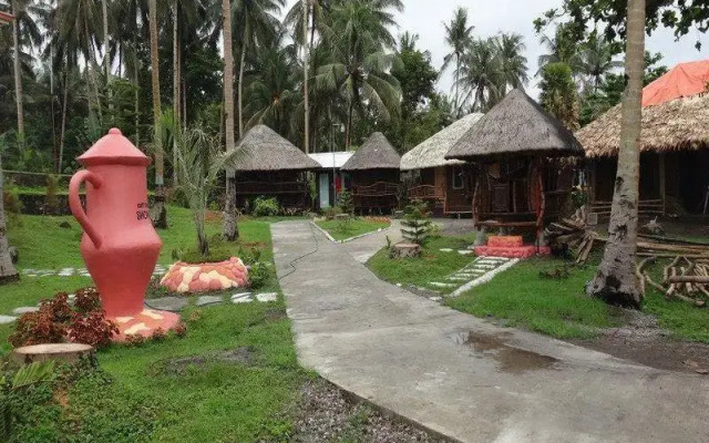 Myrnas Bamboo Cottages