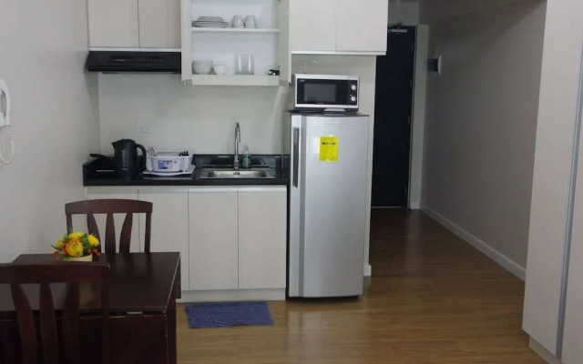 Solinea Tower 1