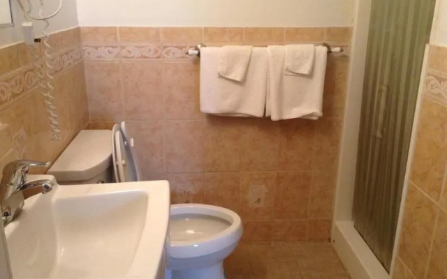 New Sea Breeze Motel