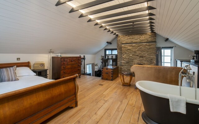 Burgh Island Hotel