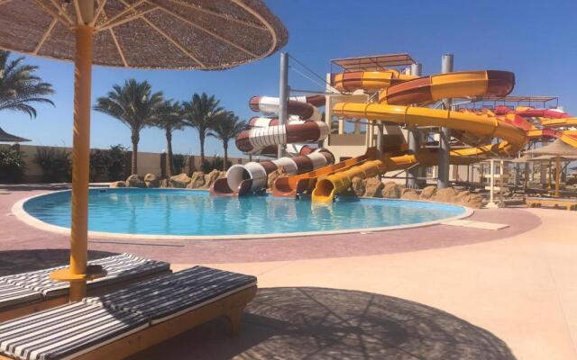 LuxApartment 3BHK At Nubia Aqua Beach Resort