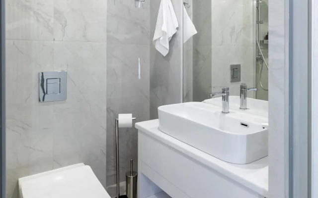There is an apartment on the 1st Krasnogvardeisky passage