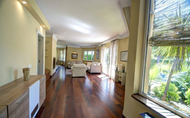 Villa Nautilus