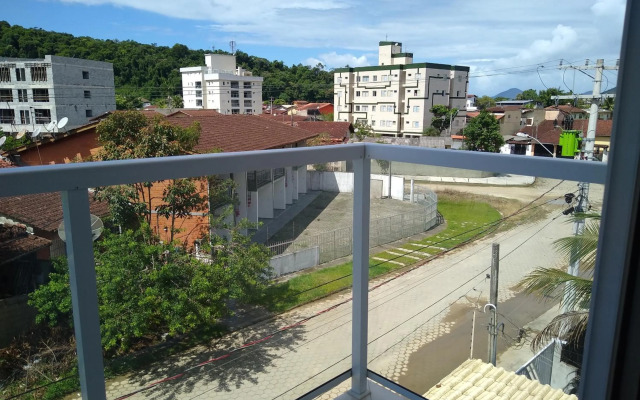 Apartamento - Condomínio Jardins dos Pescadores - Praia do Perequê-Açu