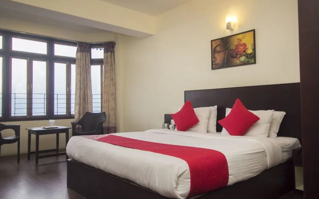 OYO 22038 Hotel Taktse Continental And Spa