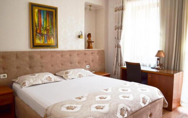 Hotel Villa Tafaj