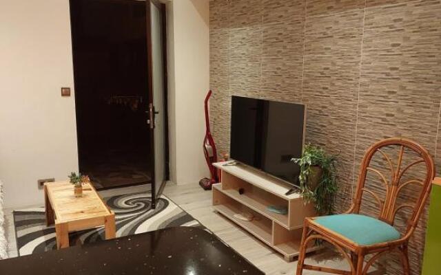 AJ Studio Apartment