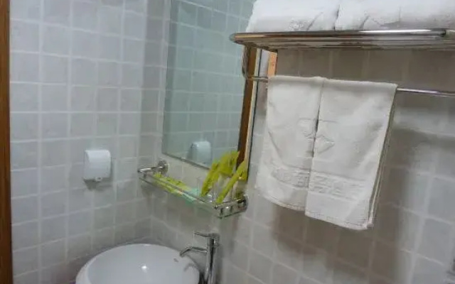 Yongcheng Business Hotel