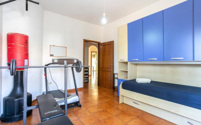 Beautiful Home in Siracusa With Wifi and 3 Bedrooms