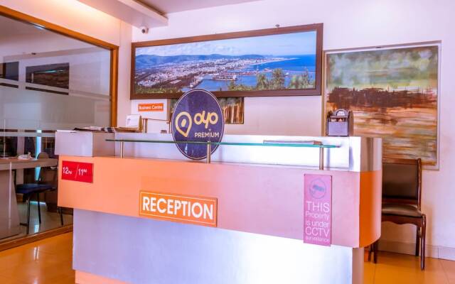 OYO 2653 The Orange Hotel