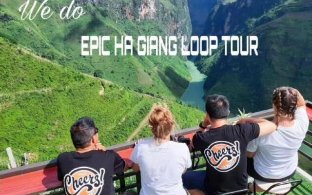 Vietnam Cheers Hostel