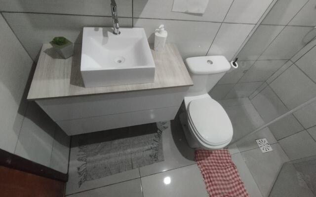 C207- Apto 1 dorm TV Smart e WIFI