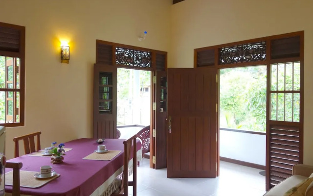 Manel Guesthouse