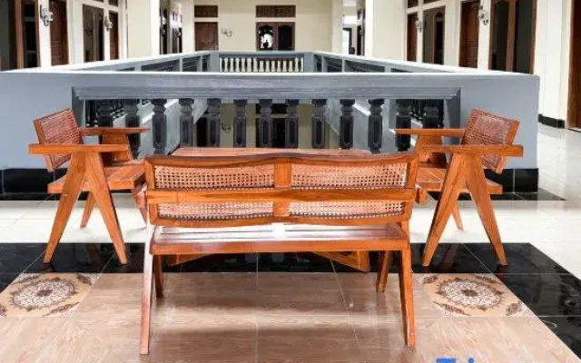 Urbanview Noja Guest House near Living World Denpasar