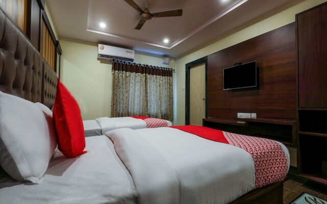 OYO 16155 Hotel Dcm Grand