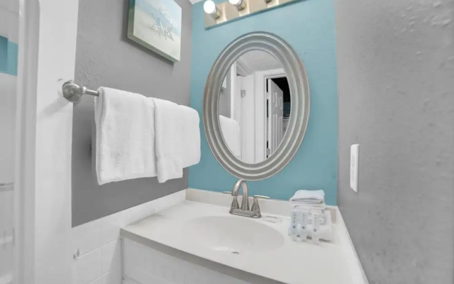 Seaside Beach & Racquet 3305