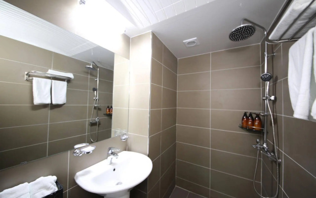Hotel Aroha