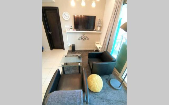 Jbr Beach Studio At Royal Oceanic Tower