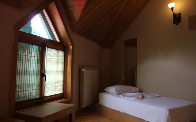 Natyral Razma Resort