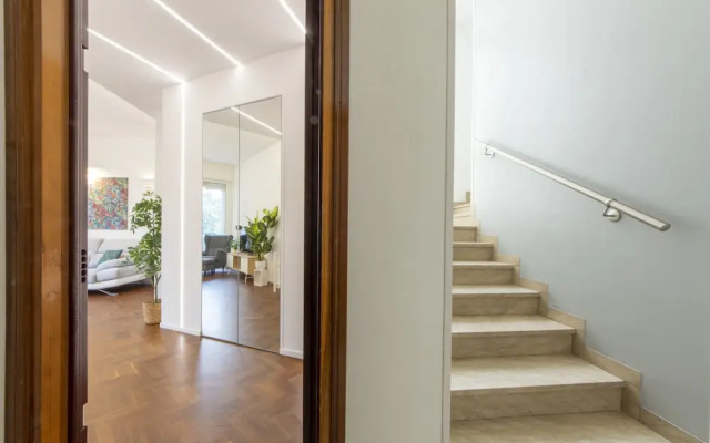Housmart Fossolo 28 (Limited Hours Front Desk Need To Contact Property In Advance)