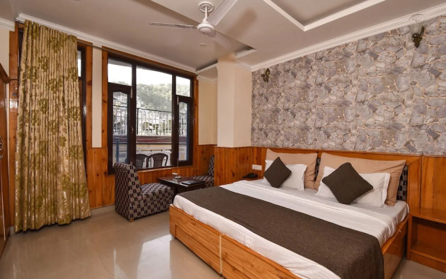 The Posh Hotel near Mall Road with Hassle Free Covered Parking