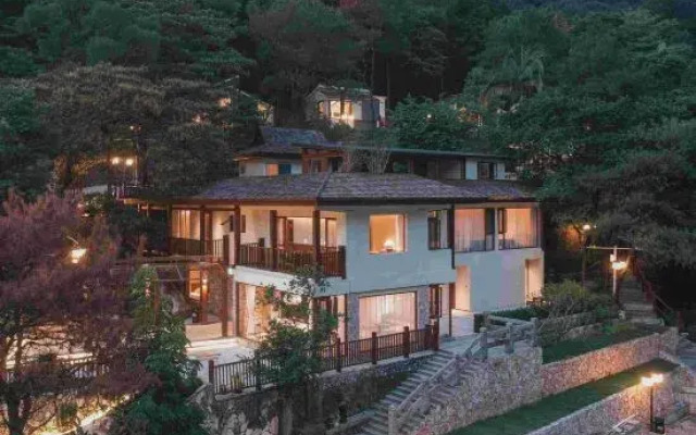 Youju B&B (Qingyuan Taihe Ancient Cave Gulongxia Branch)