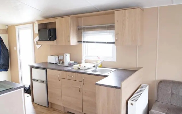 2 Bedroom Caravan in Hunstanton Dogs go Free