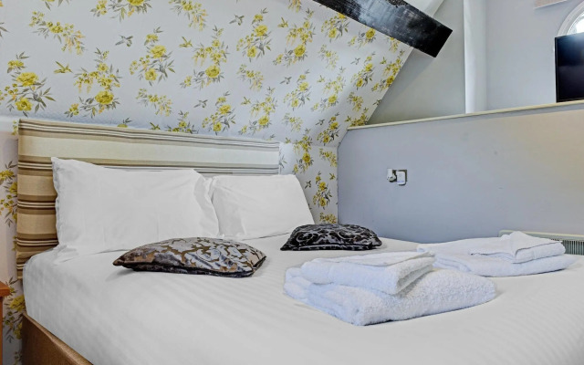 Dovecote Hotel
