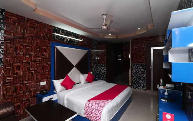 Jatin Hotel By OYO Rooms