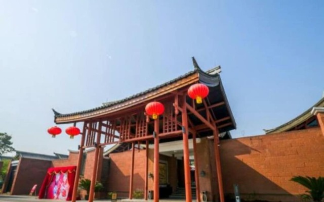 Langzhong Hirizon Hotel