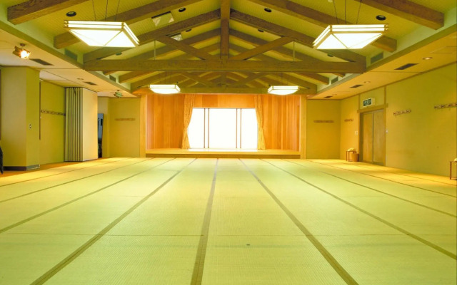 Manza Onsen Nisshinkan