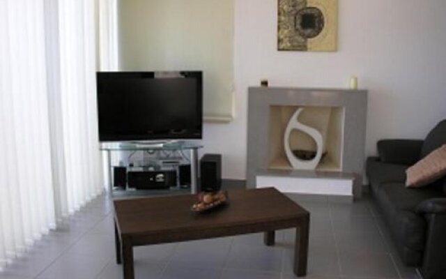 Imagine Your Family Renting a Luxury Holiday Villa Close to Latchi s Main Attractions Latchi Villa 1264