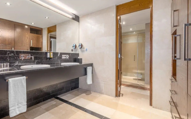 Eurostars Suites Mirasierra