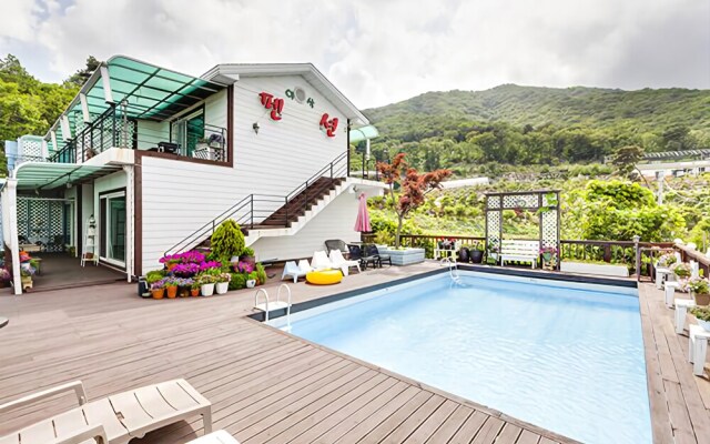 Ganghwa Issac Pension