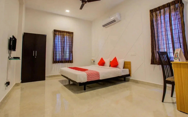 Oyo Flagship 24427 Jayam Nagar