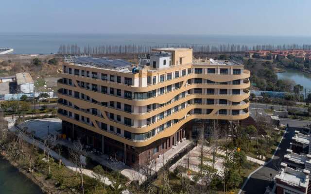 Hotel Campanile Huzhou Taihu Lake