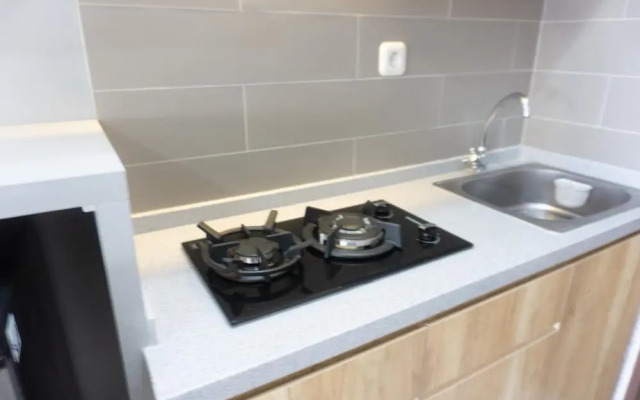 Fancy And Nice Studio Room At Transpark Bintaro Apartment