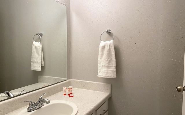 OYO Apartments at Broadmead