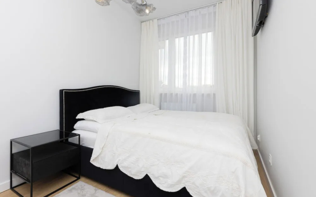 Trendy Warsaw Apartment by Renters